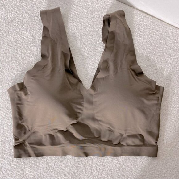 Under Where? Basics Dark Taupe Invisible Laser Cut Bra S - Picture 1 of 7